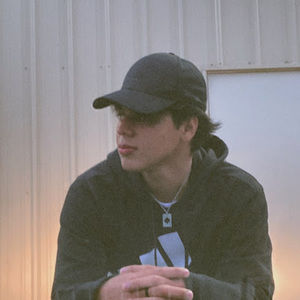 Meet your Posher, Joel